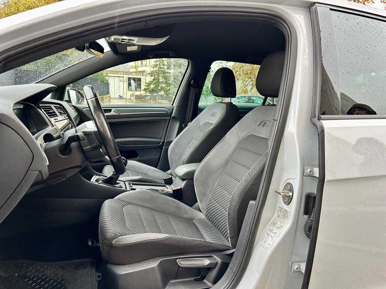 Volkswagen Golf 1.6 TDI 115 CV 5p. Highline BlueMotion Technology - Pack Rline