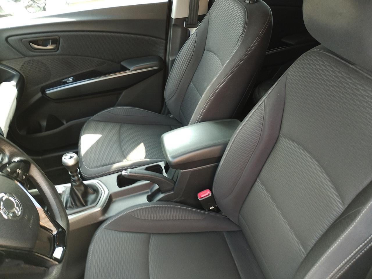 Ssangyong XLV 1.6 Go 2wd GPL