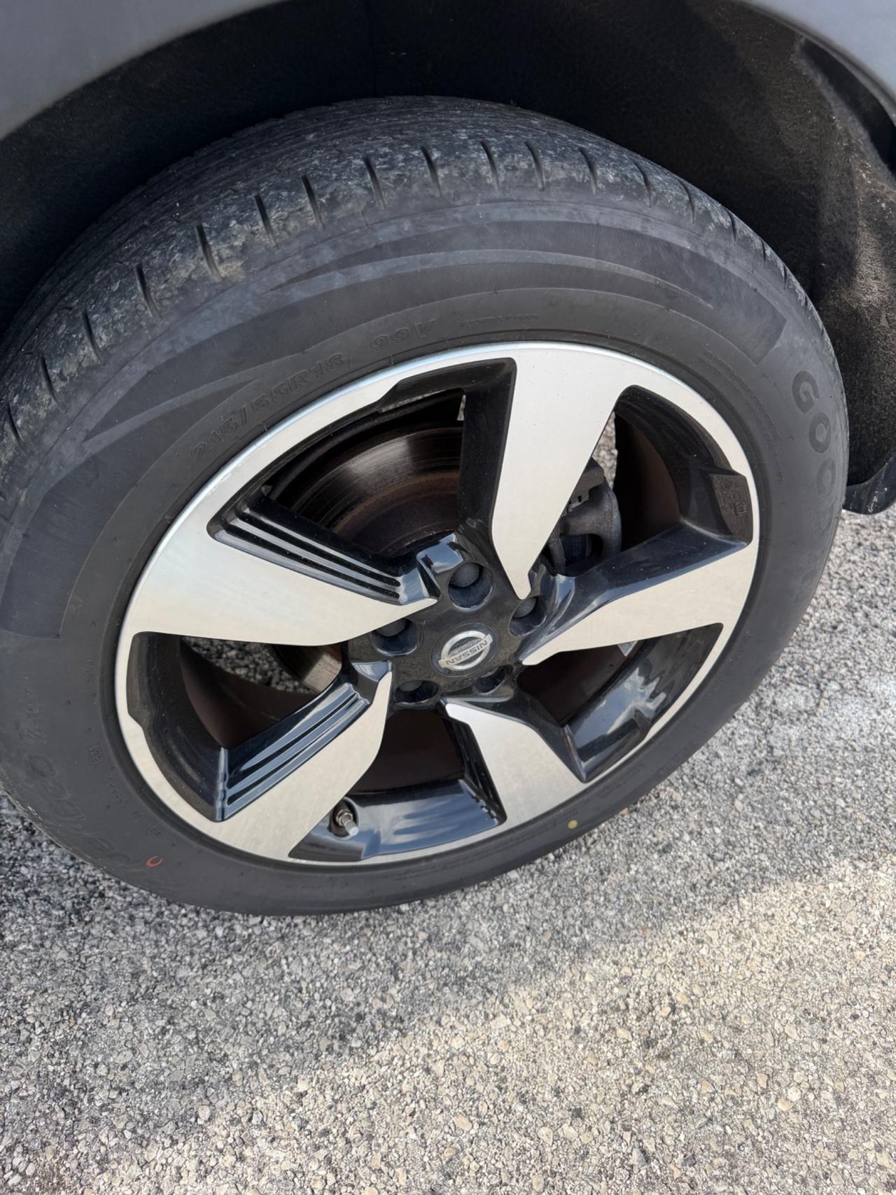 Nissan Qashqai 1.5 dCi Visia