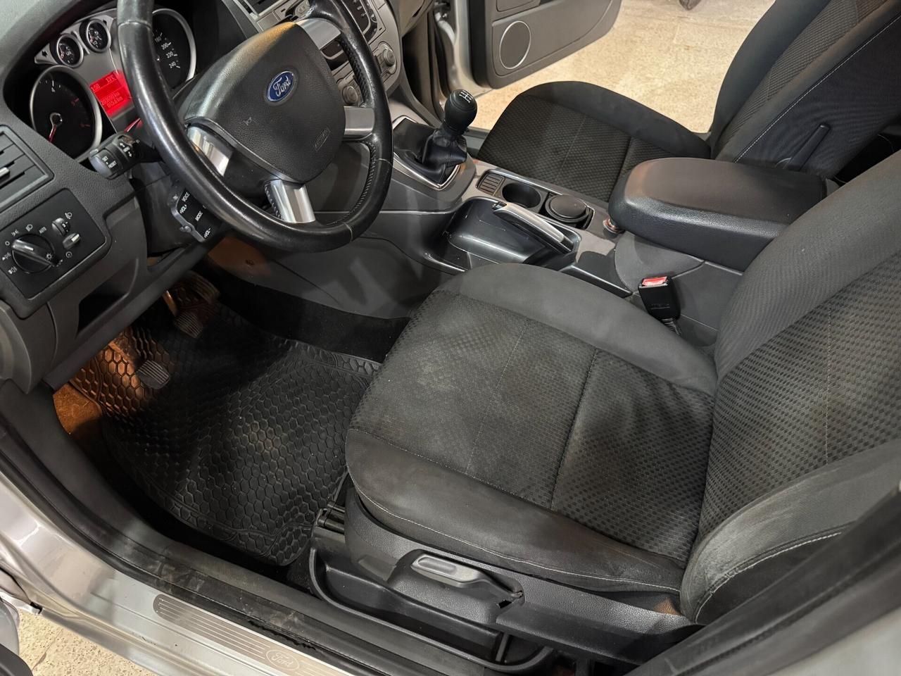 Ford C-Max 1.6 TDCi 90 CV Titanium OK NEOPATENTATI