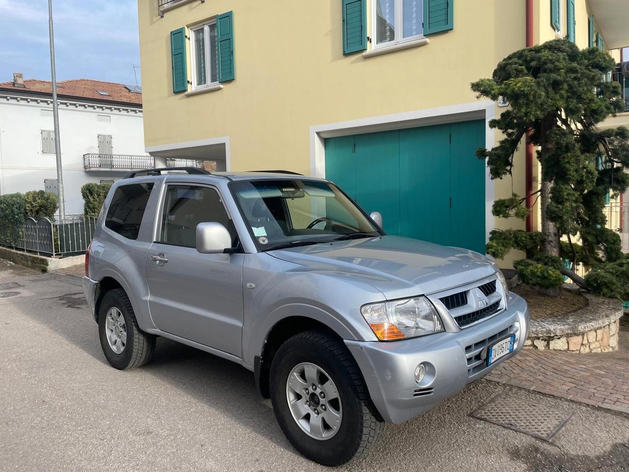 MITSUBISHI PAJERO 2.5 TDI 85kW 3PORTE - GANCIO TRAINO