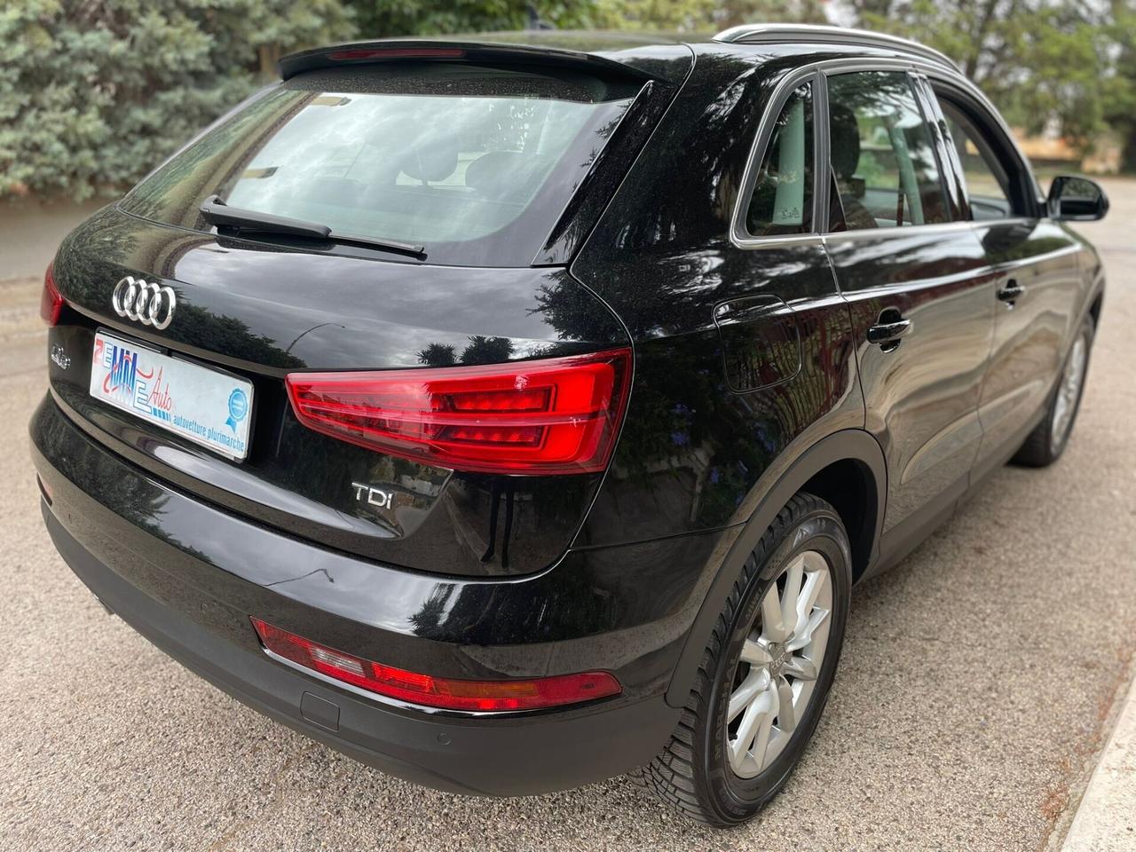 Audi Q3 2.0 TDI 120 CV S line Edition