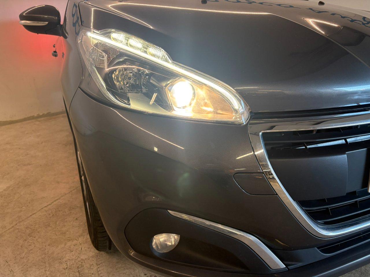 Peugeot 208 5 Porte 208 5p 1.2 puretech Allure gpl 82cv