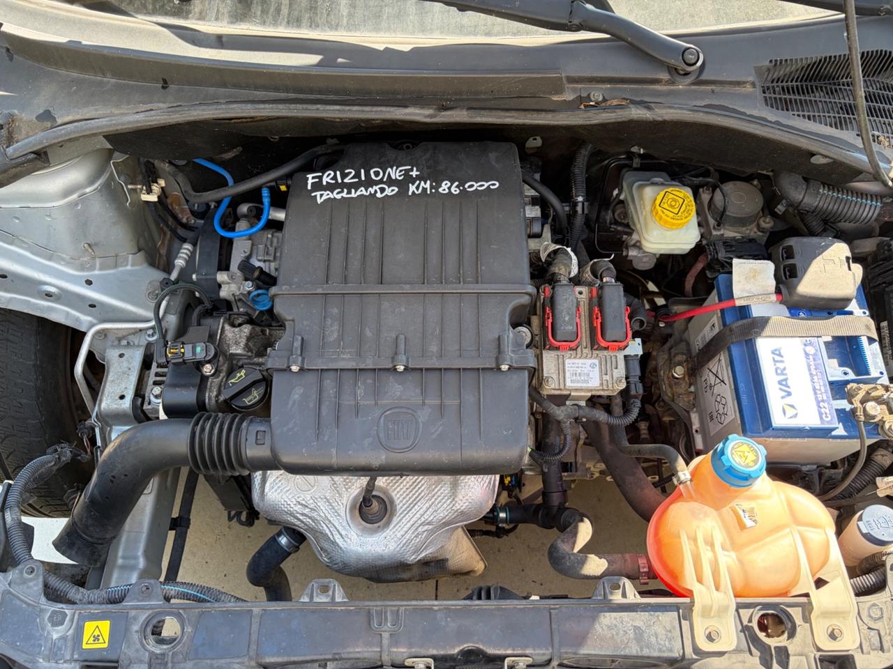 FIAT PUNTO 1.2 SOLO 90.000KM 1PROP CHIAMA