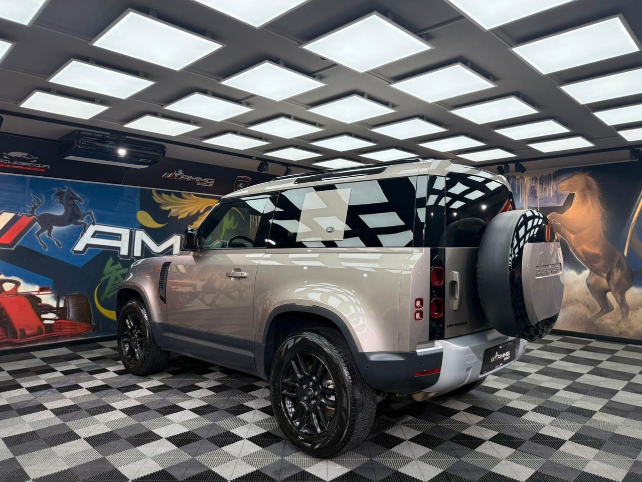 Land Rover Defender 90 3.0D I6 200 CV AWD Auto Hard Top (673)