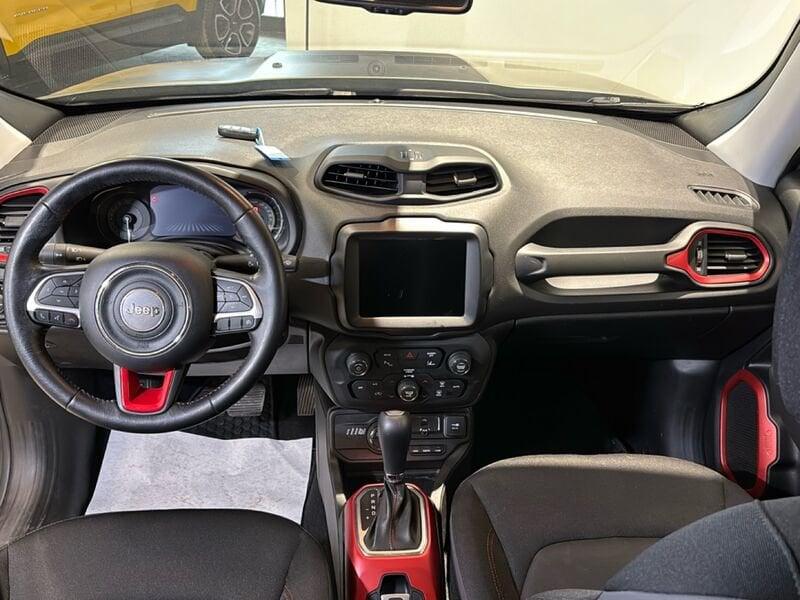Jeep Renegade 4xe 1.3 T4 PHEV 240cv Trailhawk 4xe Auto