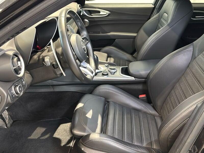 Alfa Romeo Giulia Giulia 2.0 t Veloce Q4 280cv auto