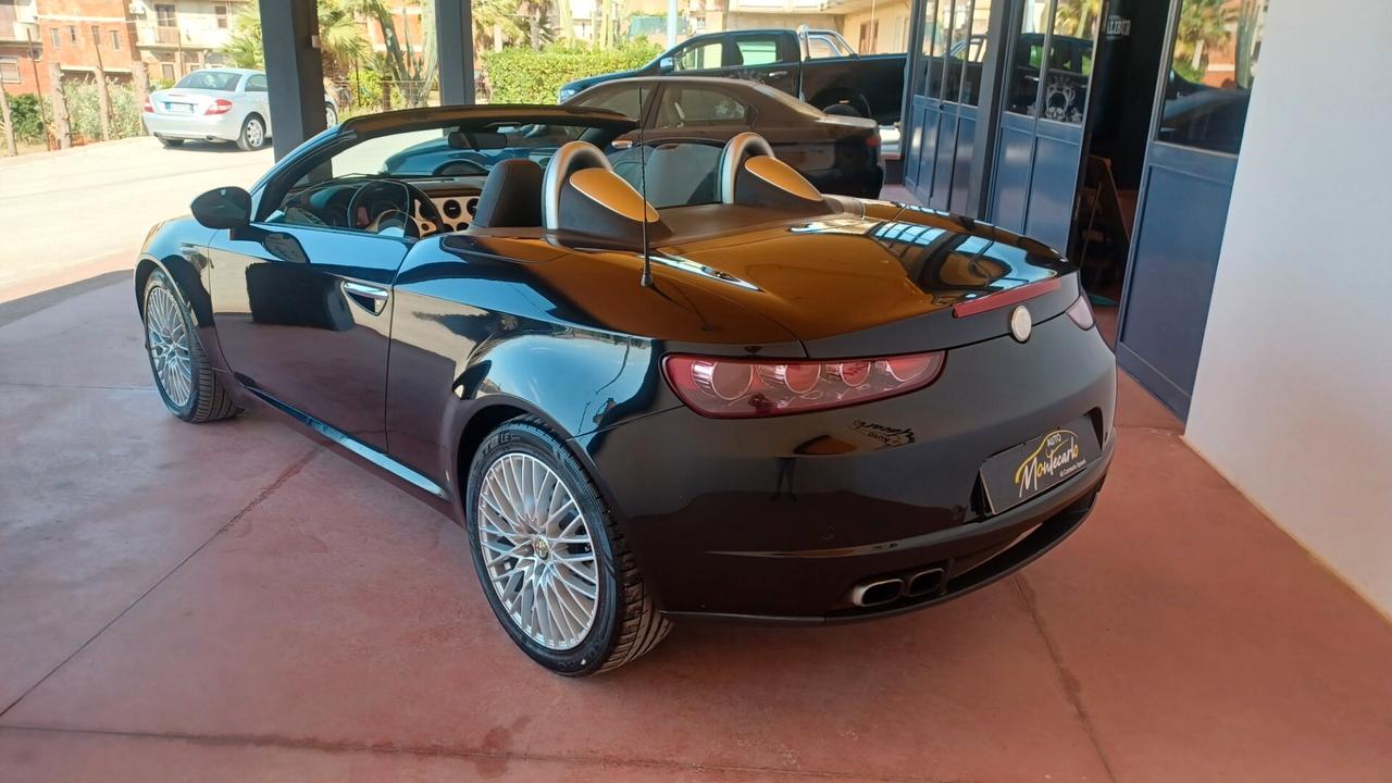 Alfa Romeo Spider 2.4 JTDm Exclusive