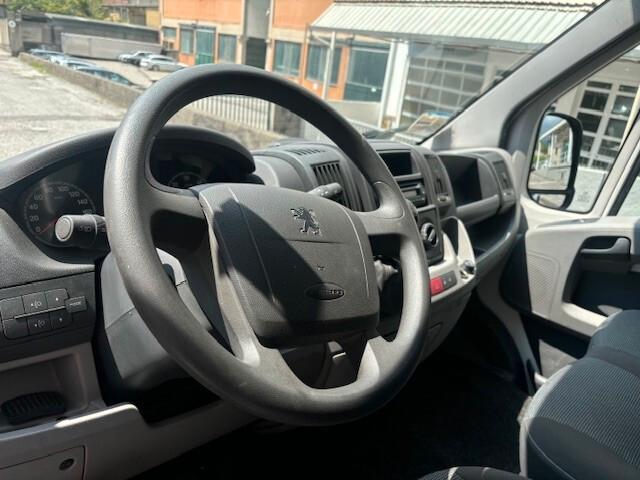 Peugeot Boxer 330 2.2 HDi/120CV PC-TN Furgone