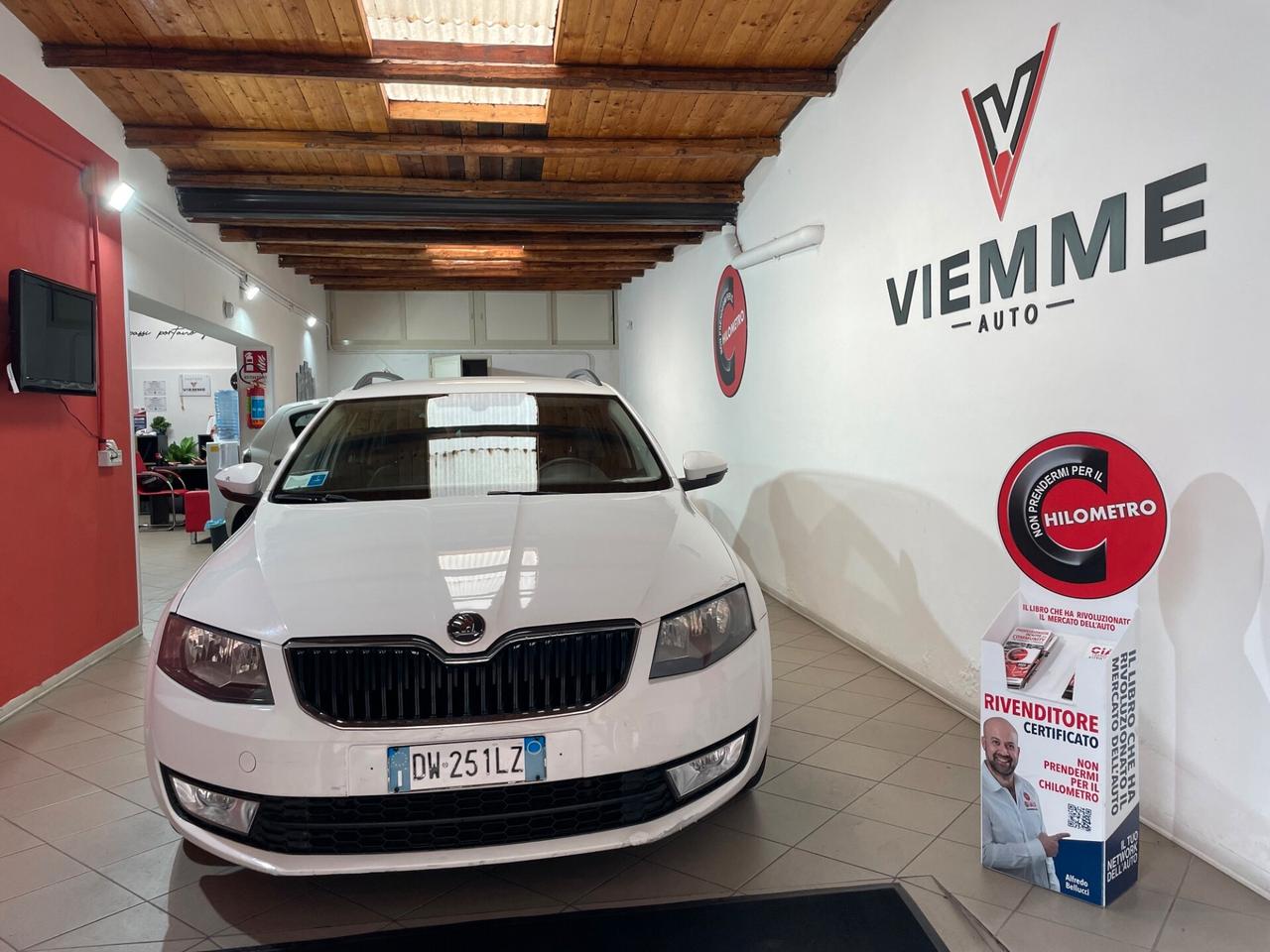 Skoda Octavia 1.6 TDI CR 105 CV Wagon Elegance