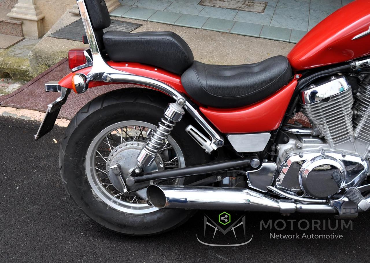 Suzuki intruder 600