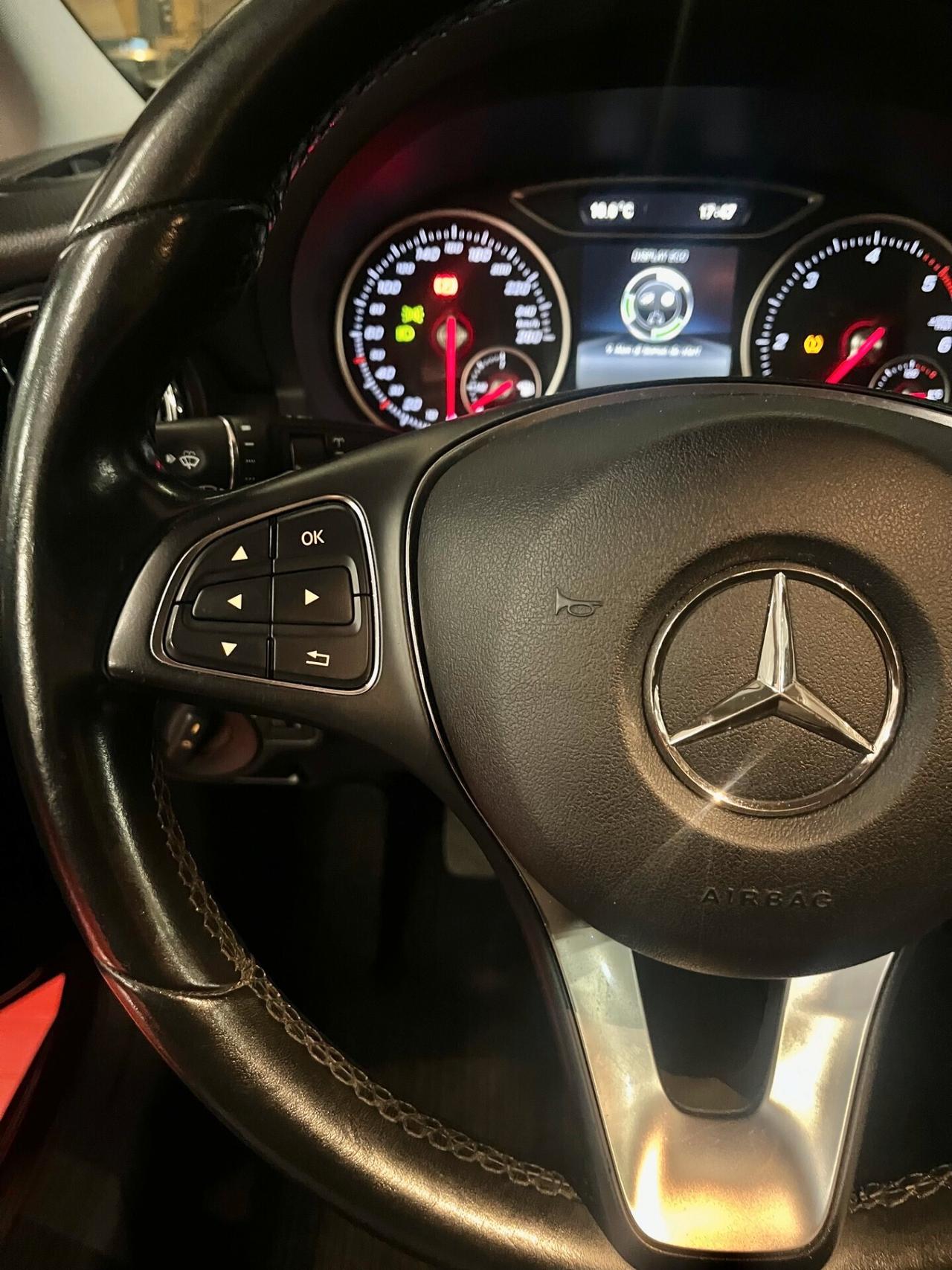 MERCEDES Classe A 160 CDI 90CV Night edition OK NEOPATENTATI TELECAMERA POSTERIORE