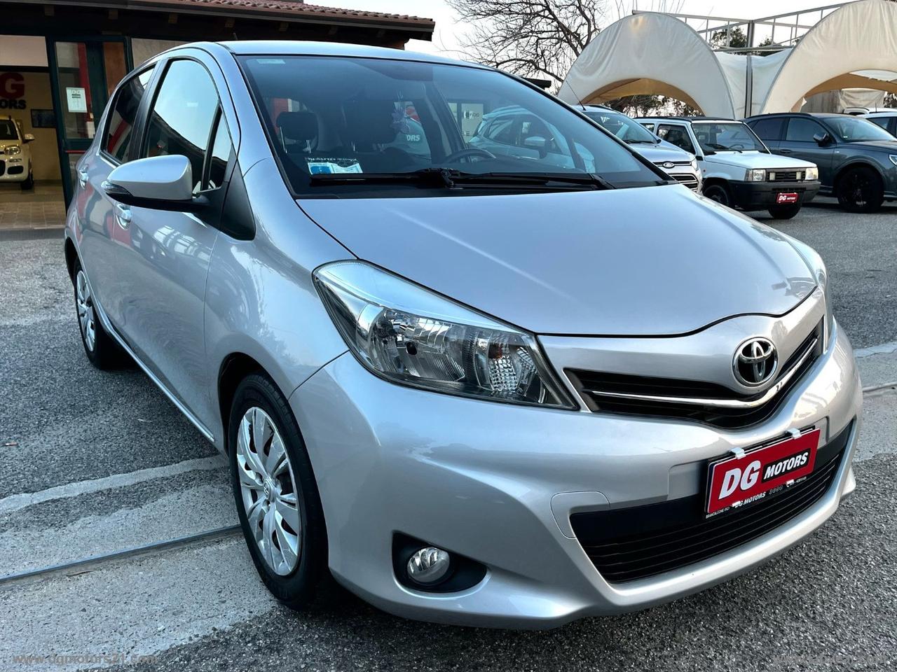 TOYOTA Yaris 1.4 D-4D 5p. Active