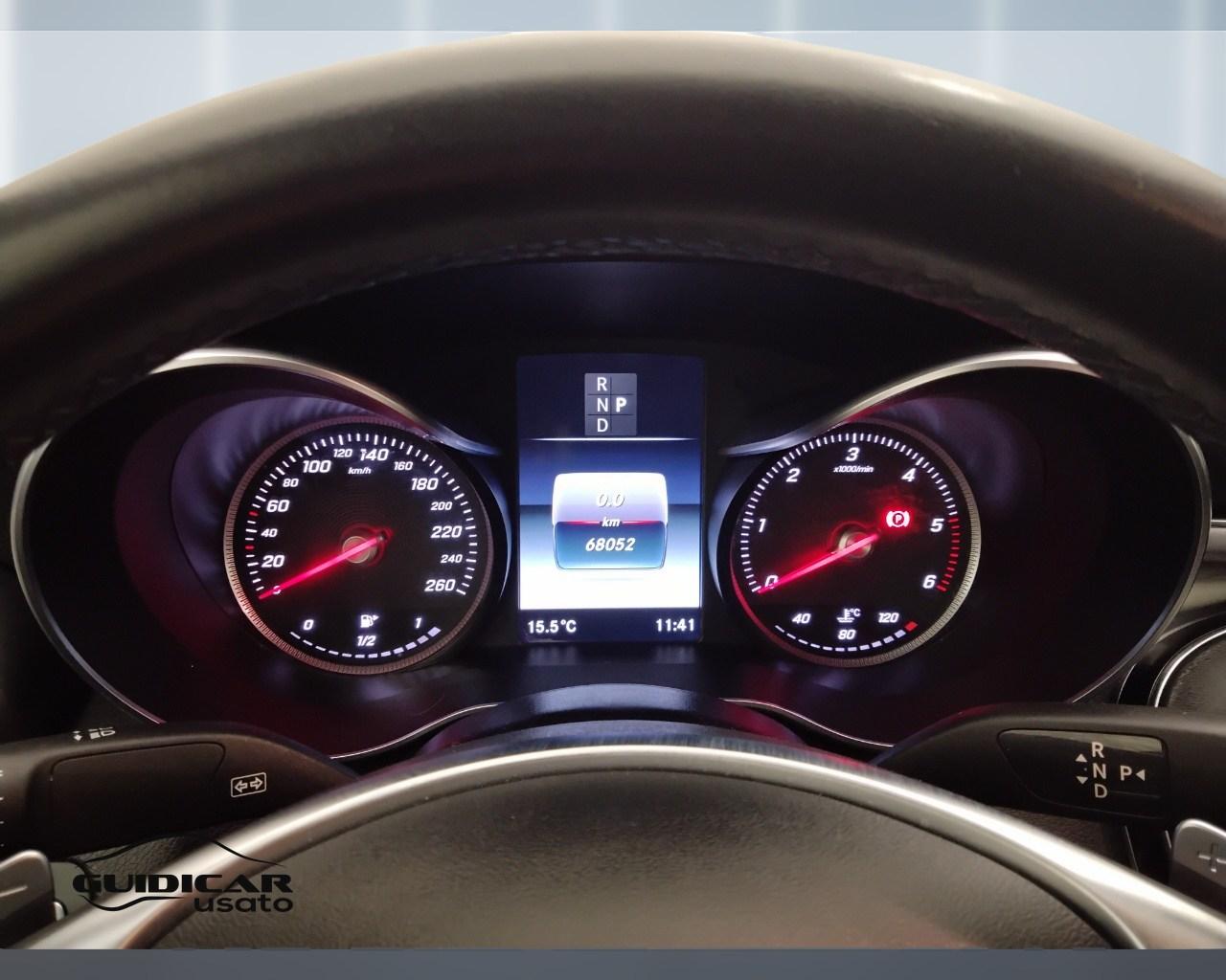 Mercedes-Benz Classe C-A205 2016 Cabrio - C Cabrio 220 d Premium auto