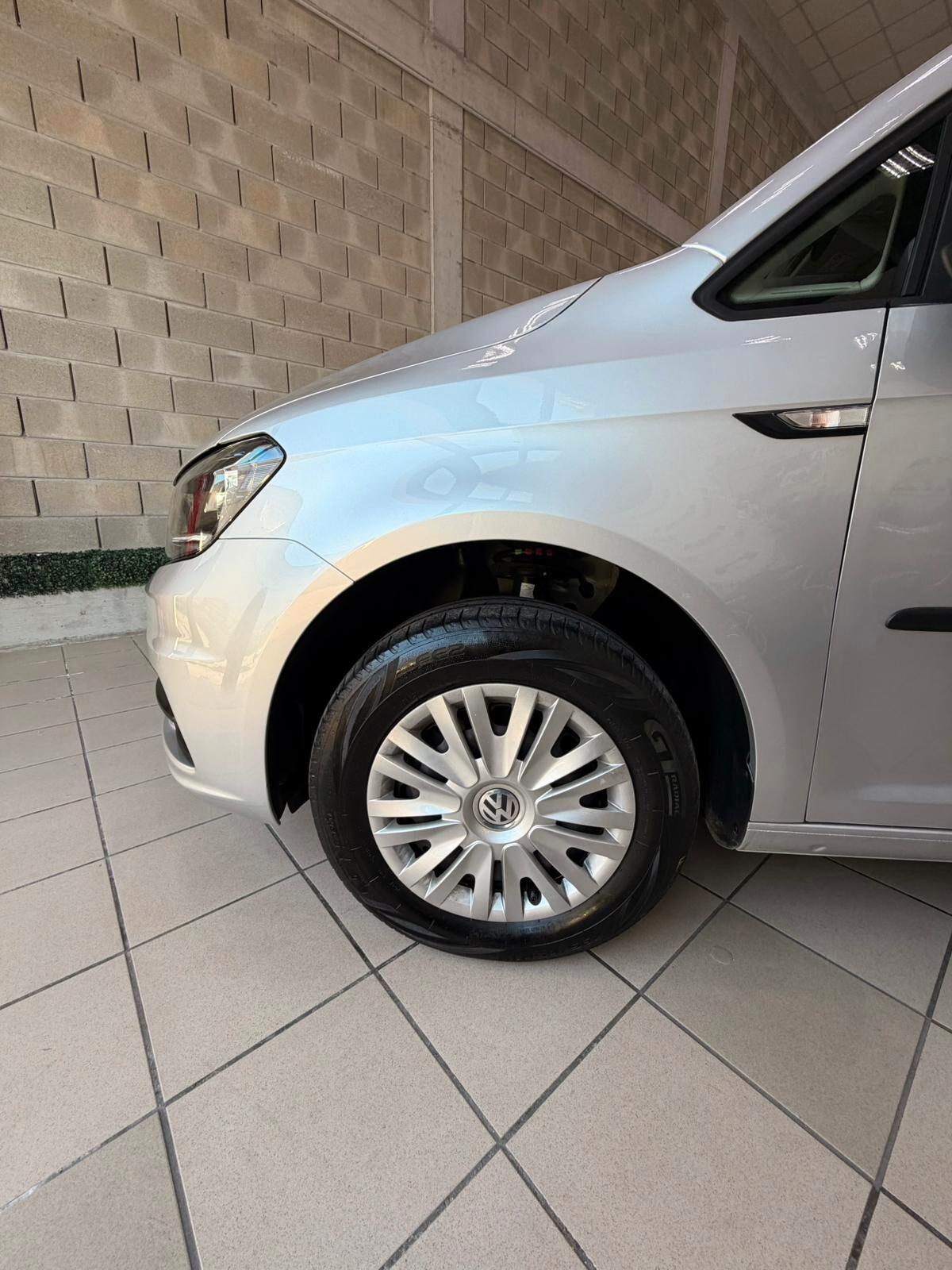 Volkswagen Caddy 2.0 TDI 102 CV - TRASPORTO DISABILI