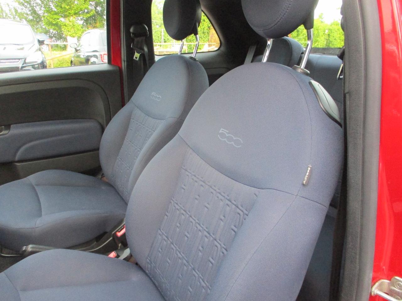 Fiat 500 1.0 hybrid 70cv NAVI/CarPlay/Sensori