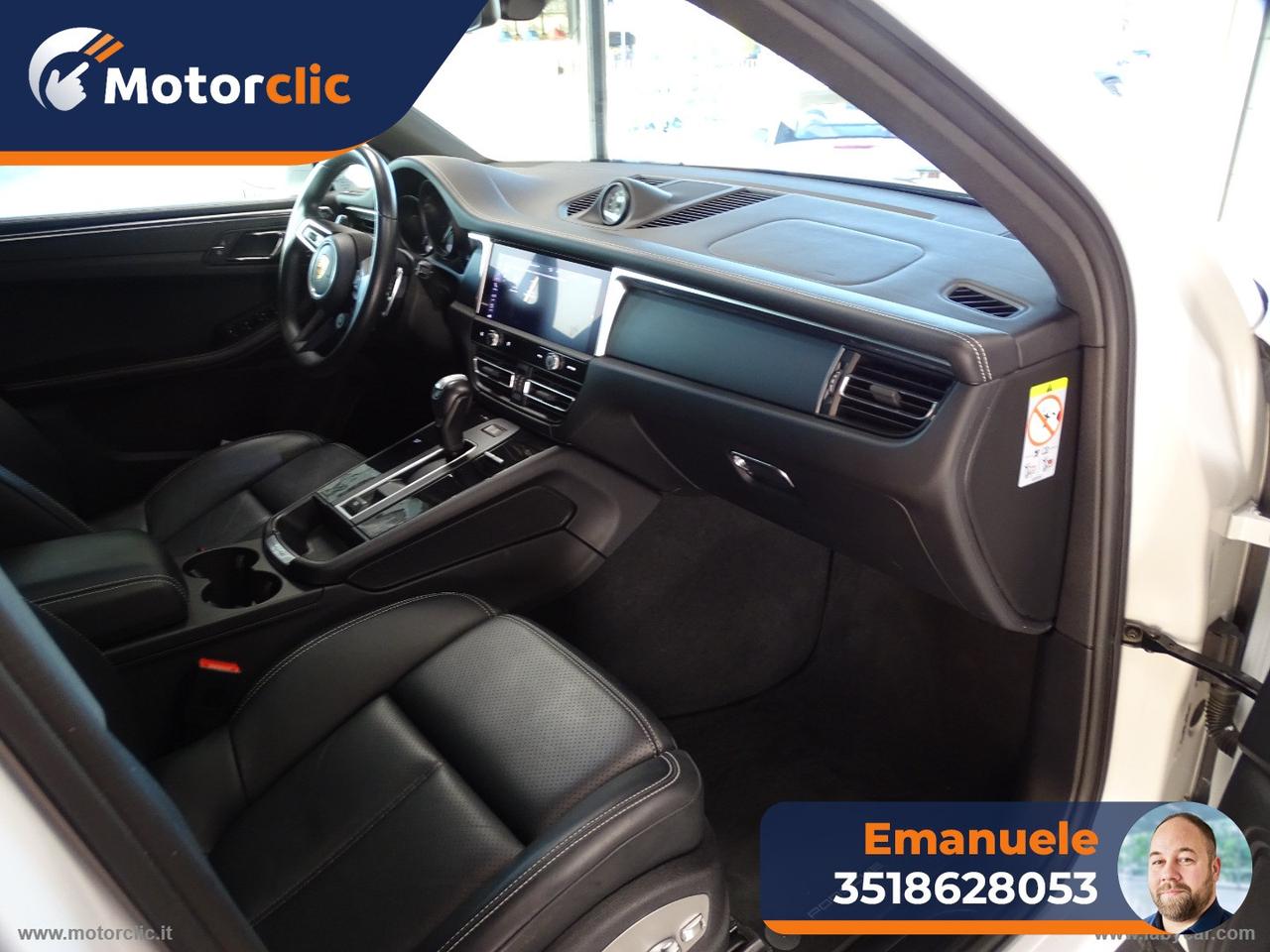 PORSCHE Macan 2.0