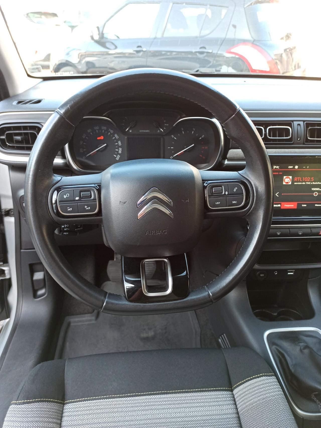 Citroen C3 PureTech 82 cv Shine Benzina