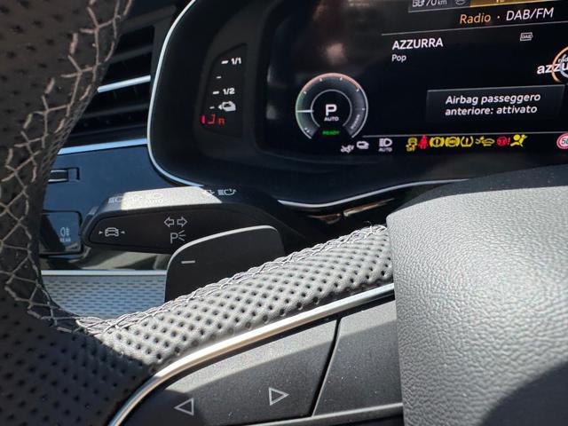 AUDI Q8 SUV TFSI e quattro 290 kW tiptronic S line edition