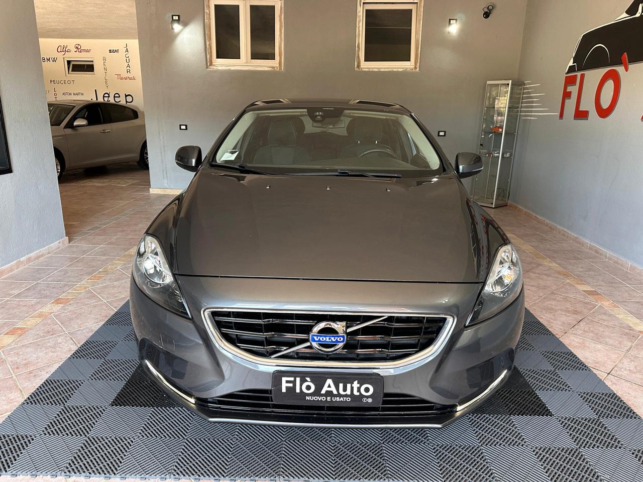 Volvo V40 D2 1.6 Summum