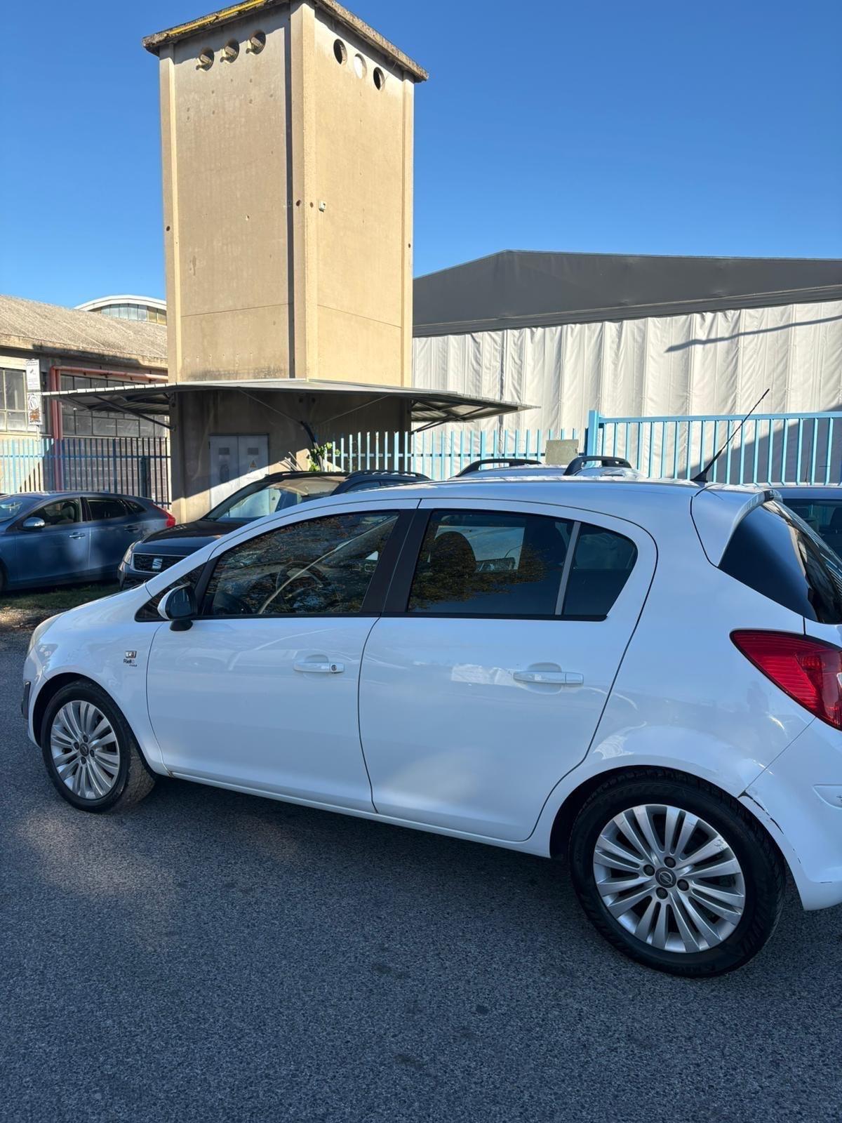 Opel Corsa 1.2 85CV 5 porte GPL-TECH Edition