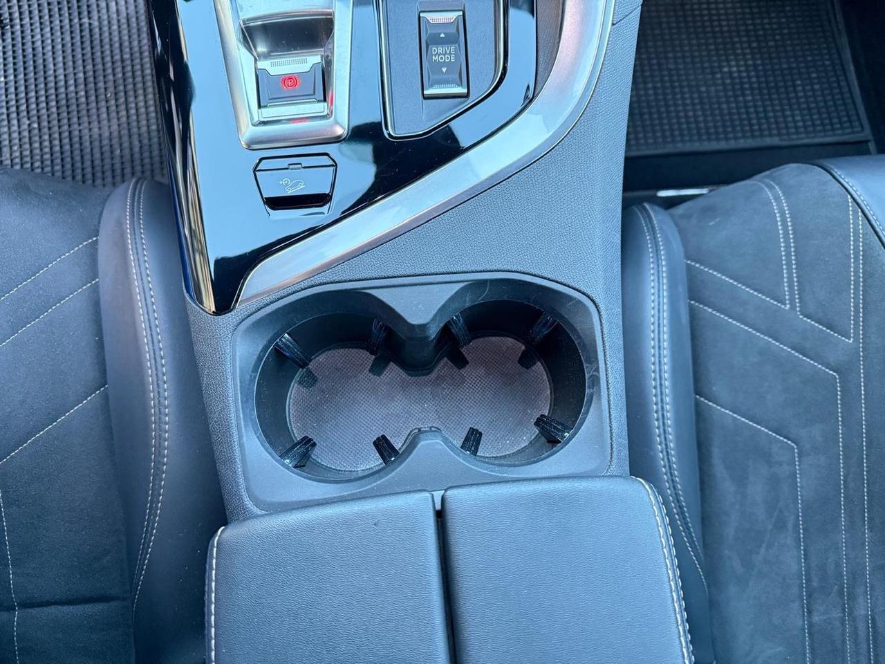 Peugeot 3008 GT 1.5 Blue HDI 130 #7443