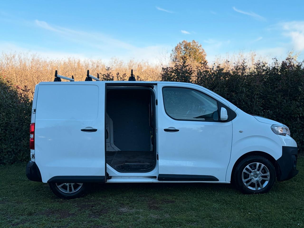 Peugeot Expert BlueHDi 115 S&S PC-TN Combi Compact IVA ESPOSTA INCLUSA