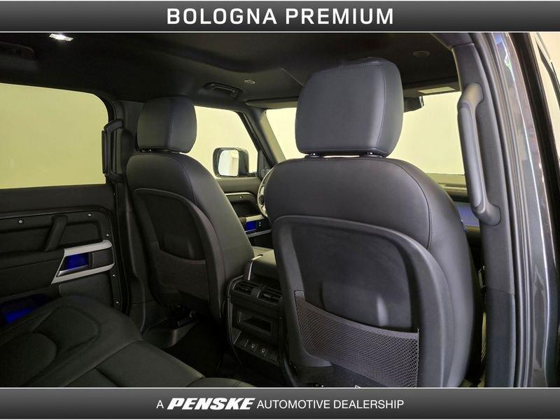 Land Rover Defender Defender 110 3.0D I6 200 CV AWD Auto SE