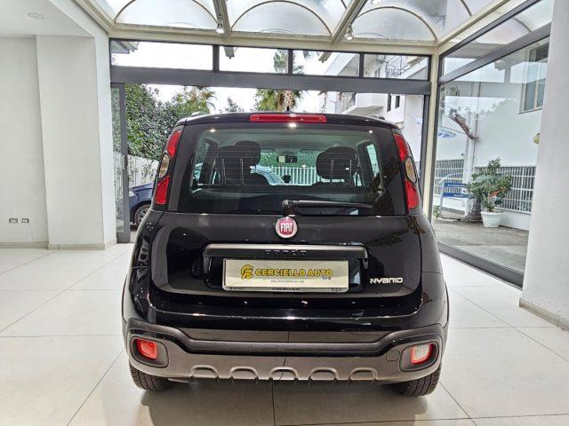 FIAT Panda 1.0 FireFly S&S Hybrid cross Launch Edition da?119