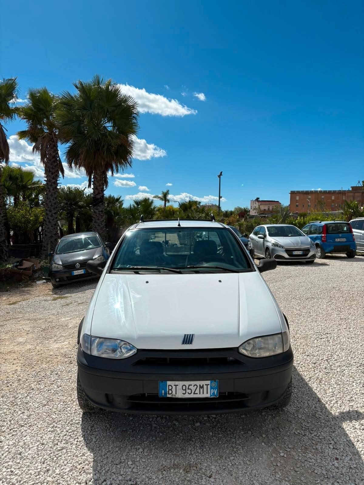 Fiat Strada 1.9 diesel Pick-up