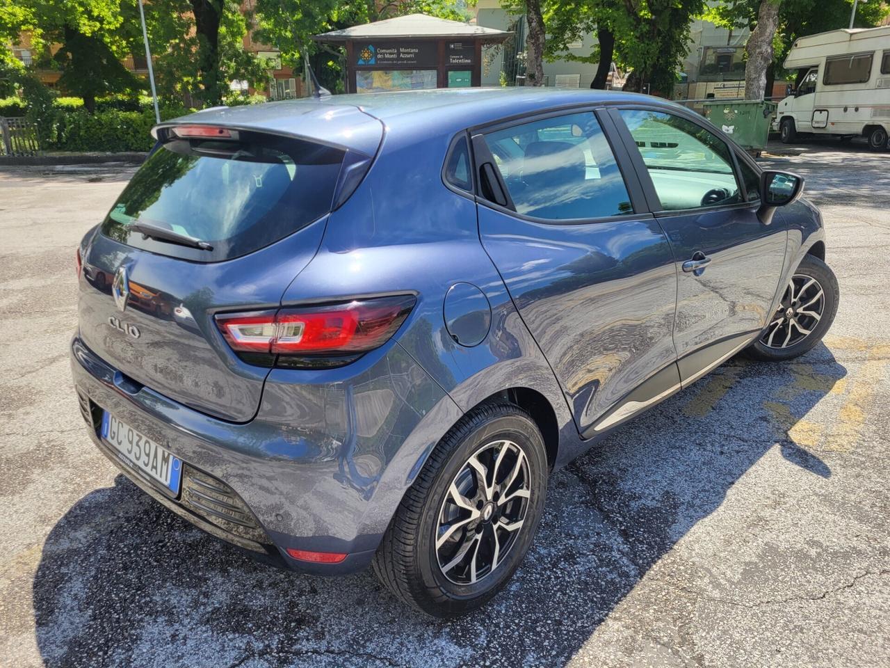 RENAULT CLIO 1,5 dCi-KM 71000-NAVI-2 REVISIONI