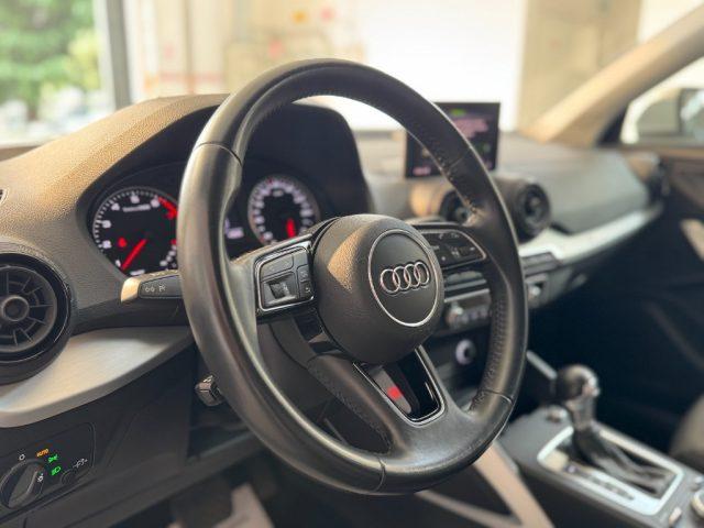 AUDI Q2 1.4 TFSI COD S tronic S Line Edition