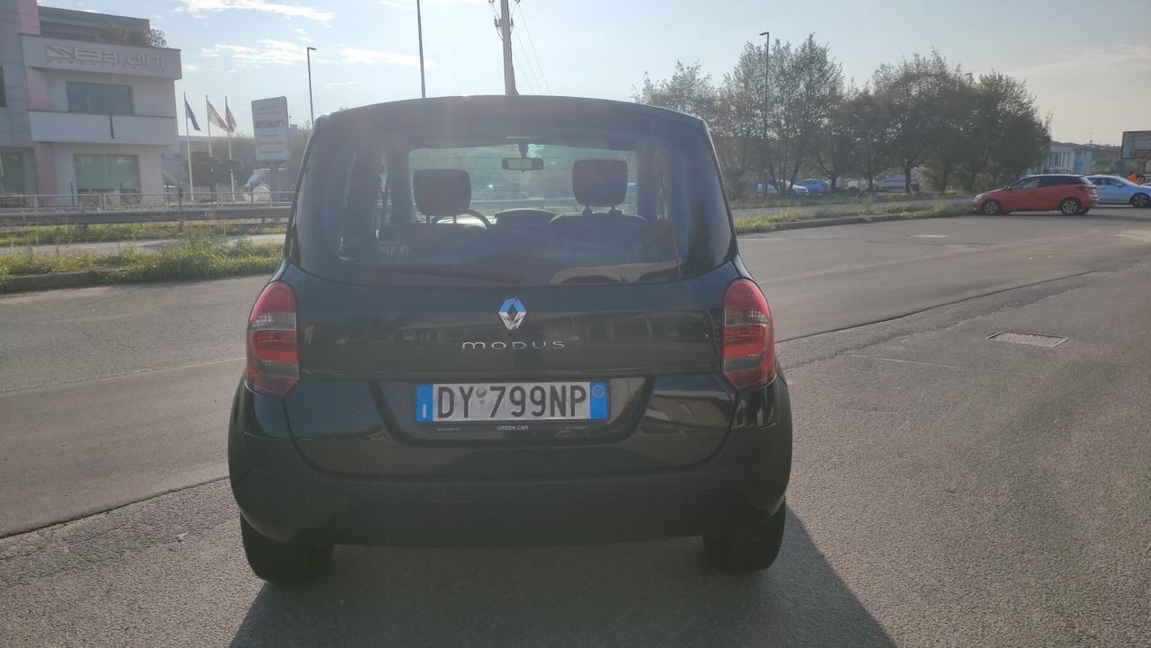 Renault Modus 1.2 16V AUTOMATICA NEOPATENTATI - 2009