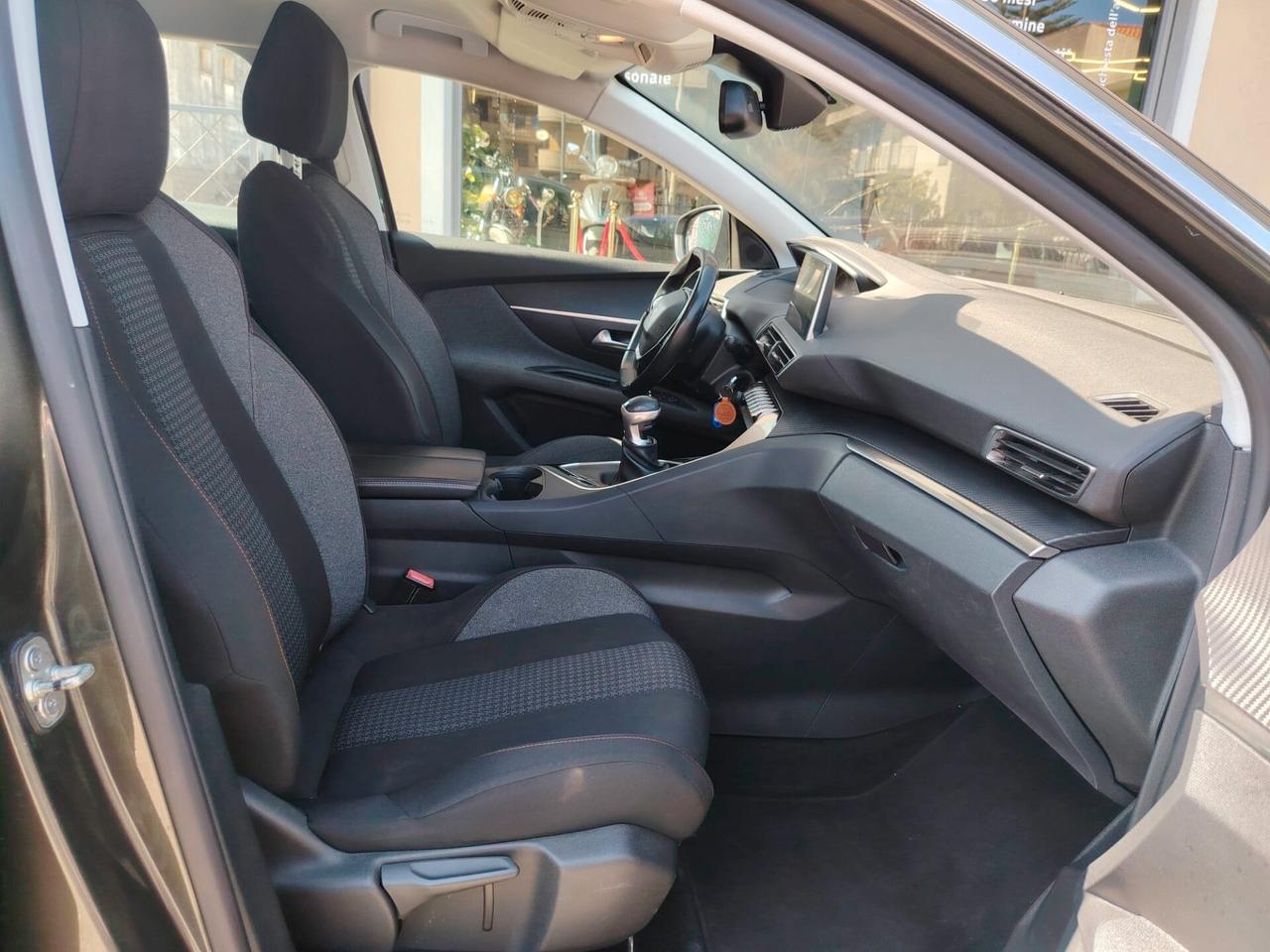 Peugeot 3008 BlueHDi 130 S&S Active