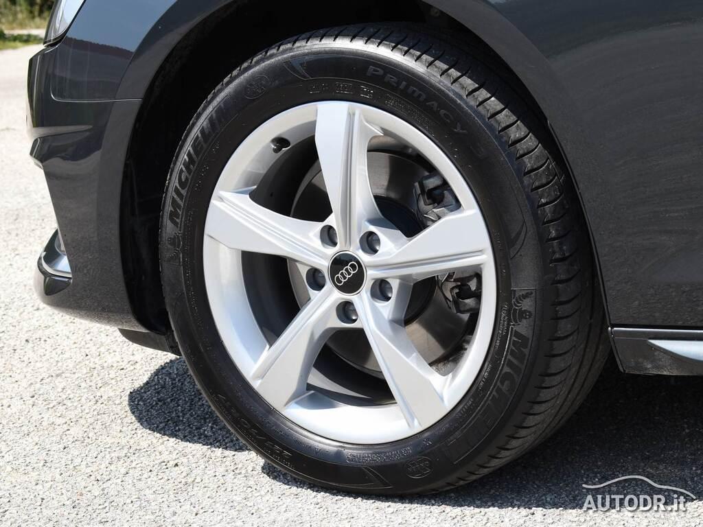 Audi A4 Avant 30 2.0 TDI Advanced S-Tronic MMI Plus, Virtual, ACC
