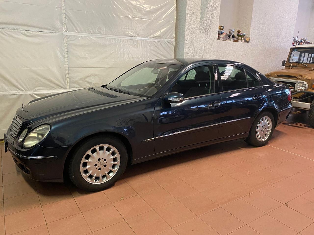 Mercedes-benz E 220 CDI cat Classic