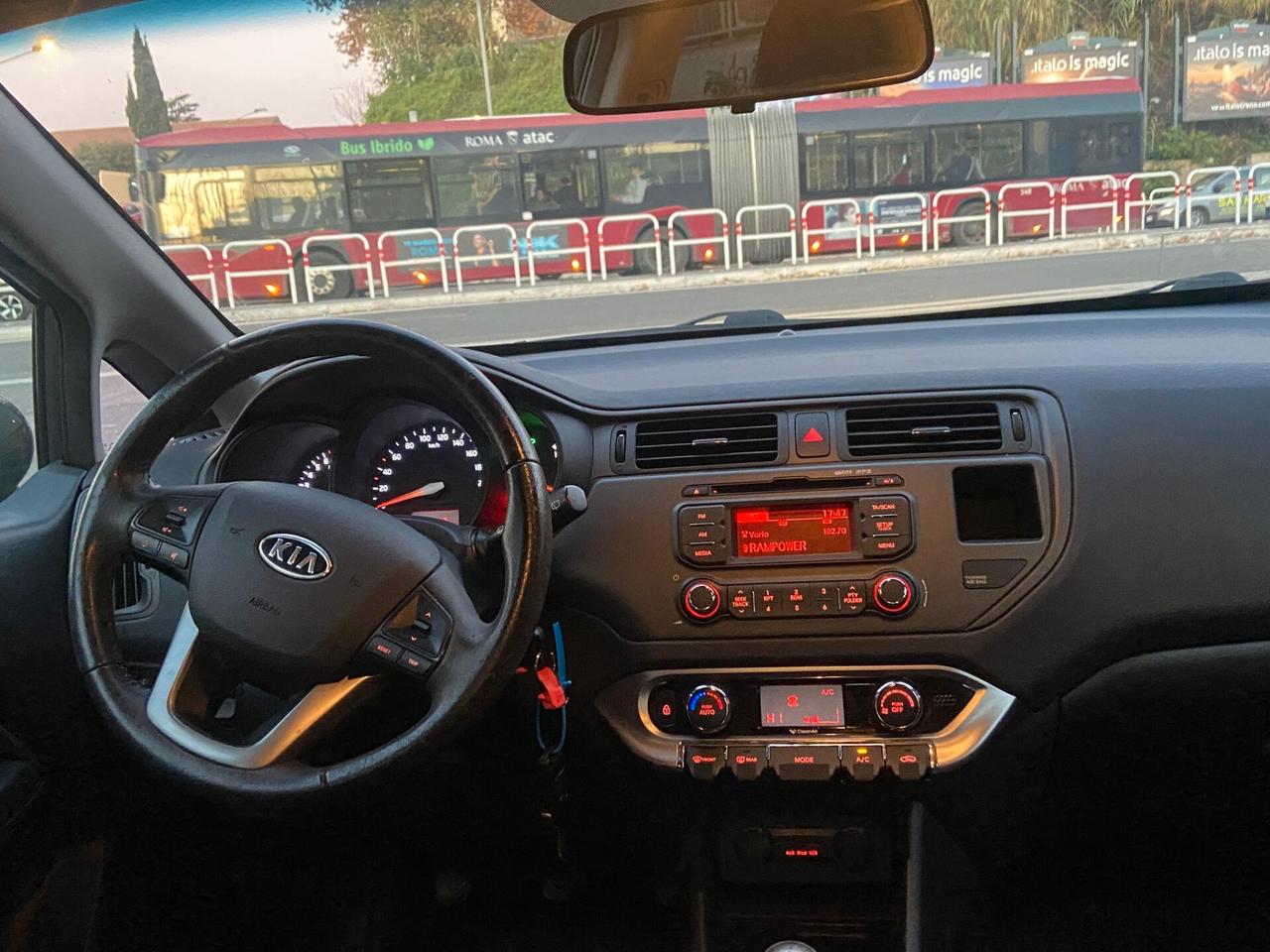 Kia Rio 1.2 CVVT 5p. EX PLUS