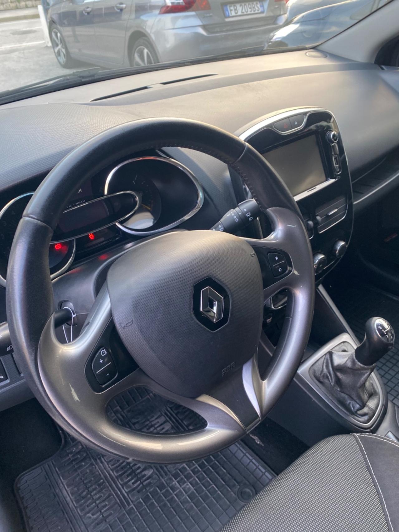 Renault Clio 1.5 dCi 2014 Full Navi Led