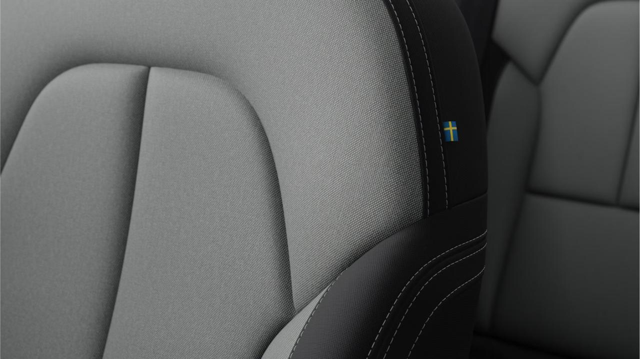 VOLVO XC40 CORE B3 AUTO PREZZO PROMO FINO A FINE MESE