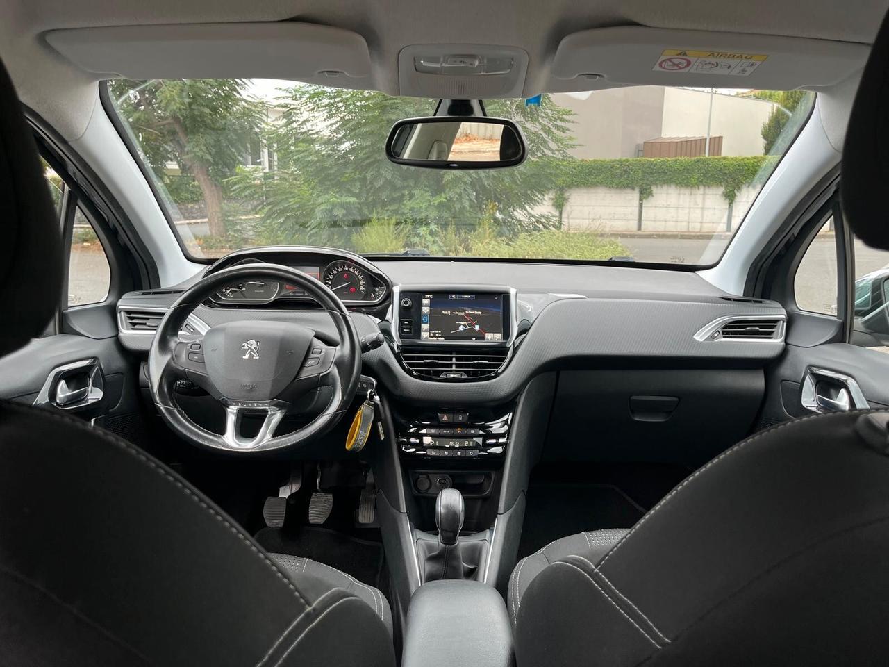 Peugeot 208 PureTech 82 5 porte Allure
