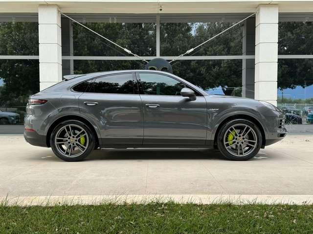 Porsche Cayenne Coupe 3.0 e-hybrid 5pti Tetto/Matrix/Pack sport