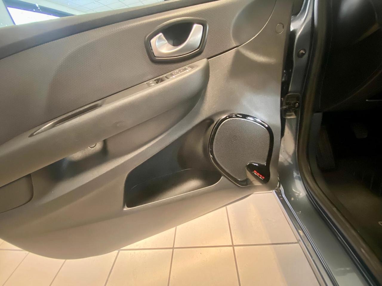 Renault Clio TCe 12V 90 CV GPL Start&Stop 5 porte Energy Duel2