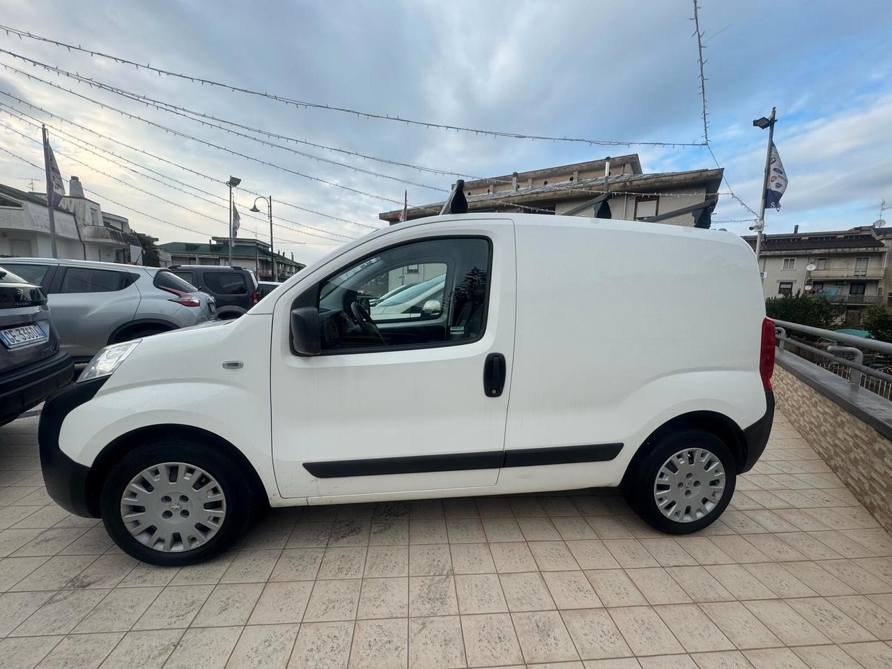 Peugeot Bipper Premium VAN 1.3 HDi 75CV furgone comfort