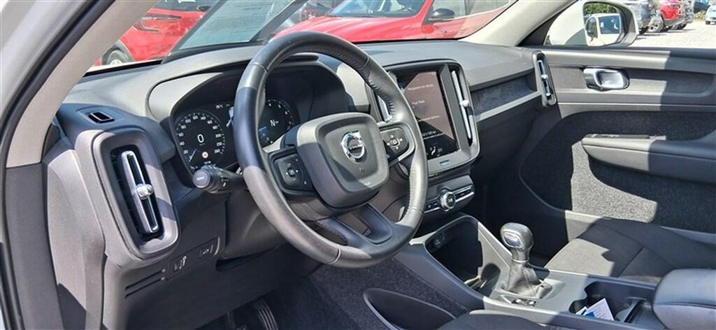 Volvo XC40 1.5 T3 Momentum Core