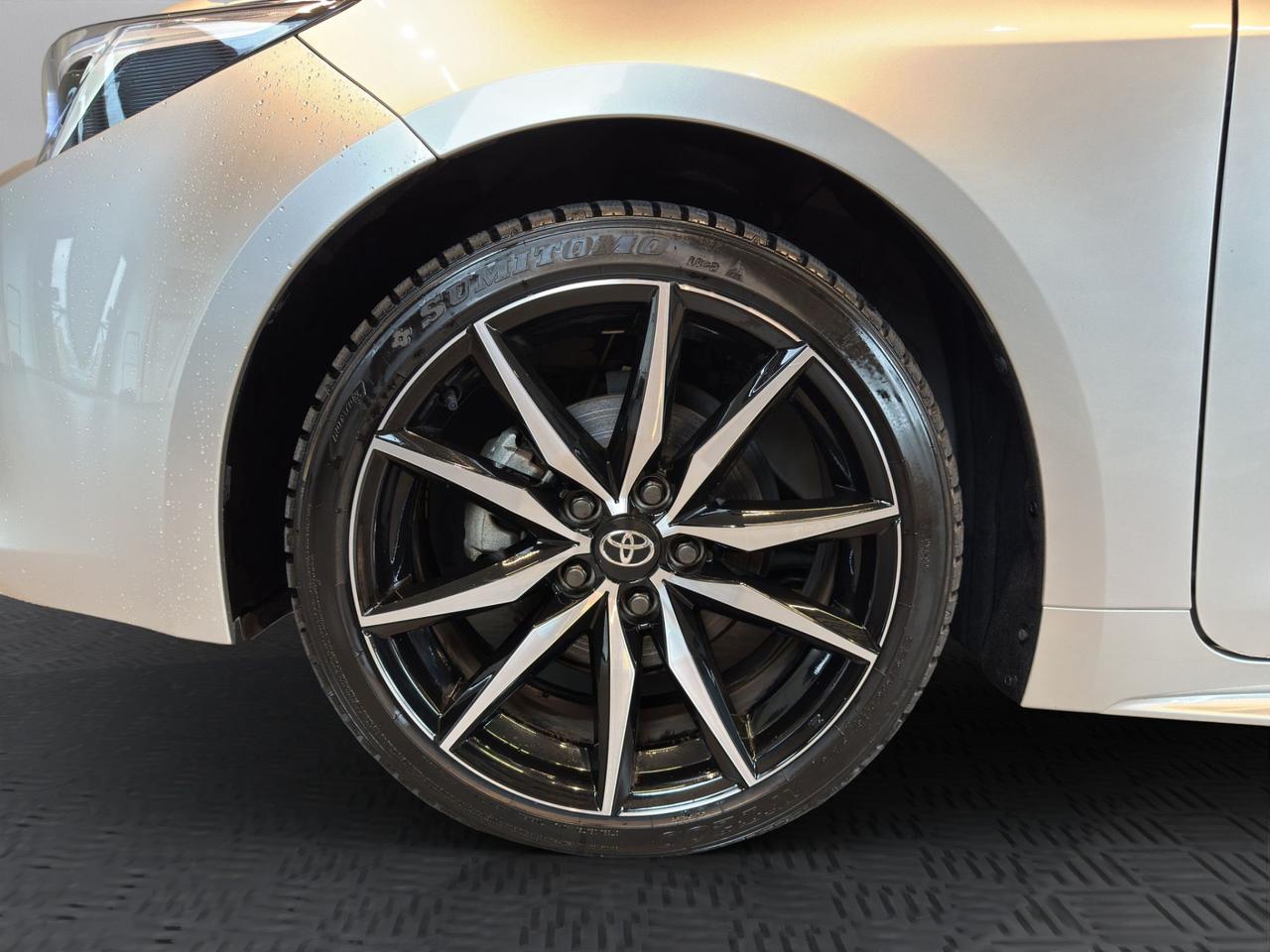 Toyota Corolla 1.8h GR Sport auto