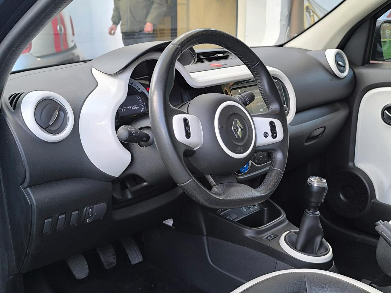 Renault Twingo SCe 65 CV Urban Night