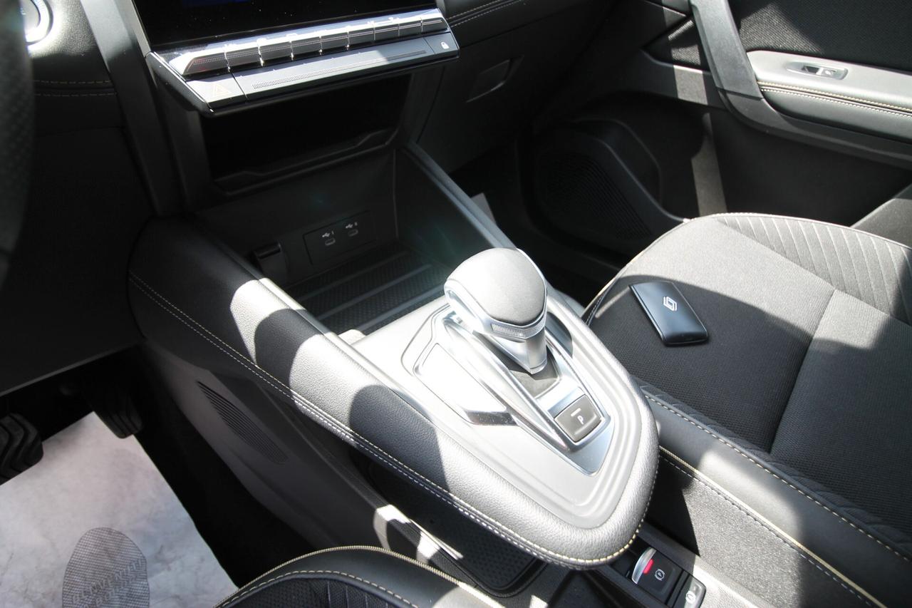 Renault Symbioz Full Hybrid E-Tech 145 CV Iconic 2025