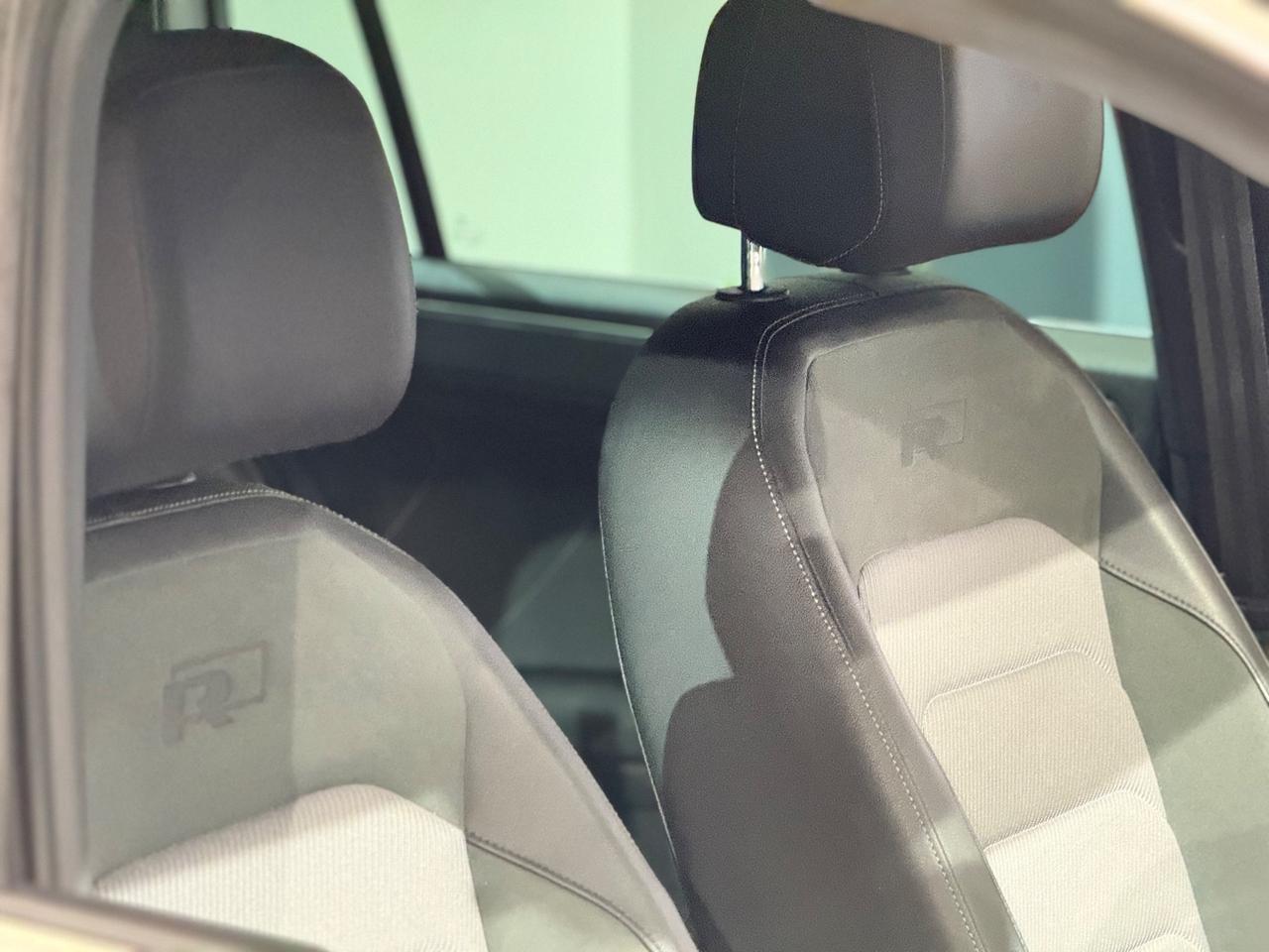 Volkswagen Tiguan 2.0 TDI SCR DSG Sport R-LINE