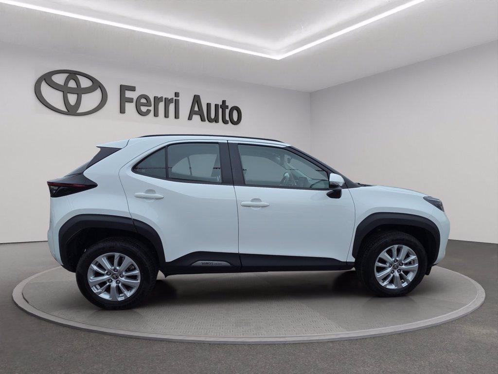 TOYOTA Yaris cross 1.5h active fwd 116cv e-cvt del 2024