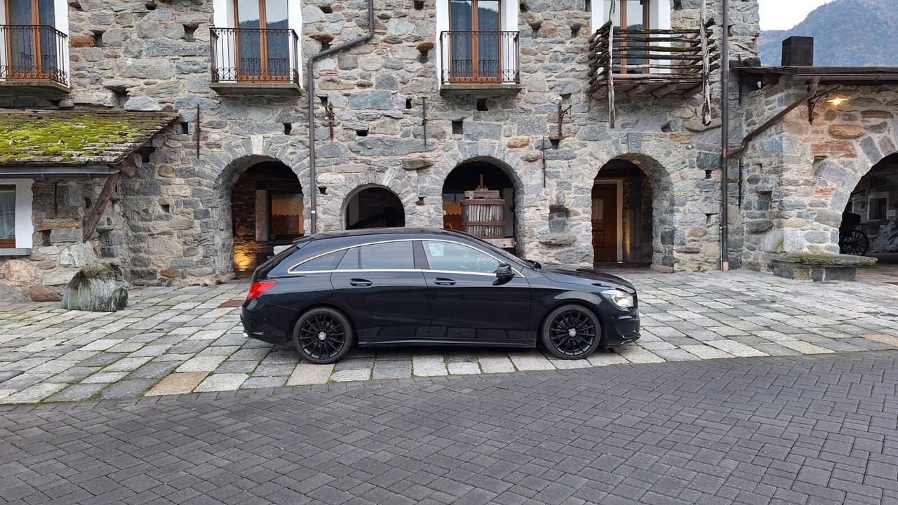 Mercedes-benz CLA 220 AMG Shooting Brake